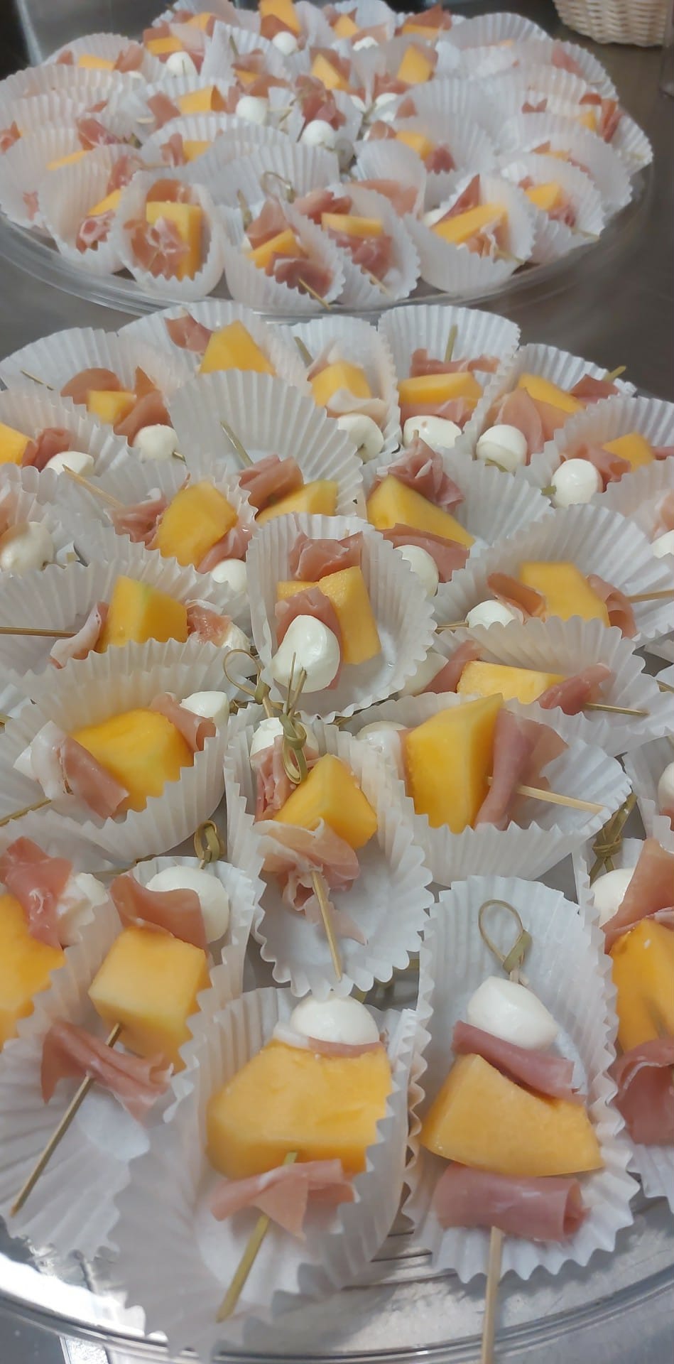 BROCHETTES PROSCIUTTO CANTALOUP BOCCONCINIS 30 unités
